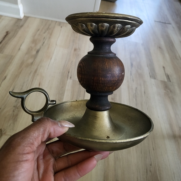 Vintage Brass Wood Candle Holder with Finger Ring Handle 6 1/4" - Picture 1 of 9